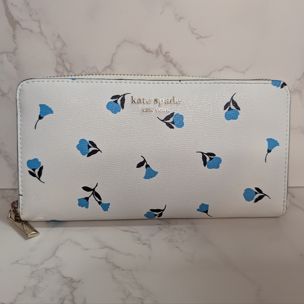 kate spade white wallet with blue floral print